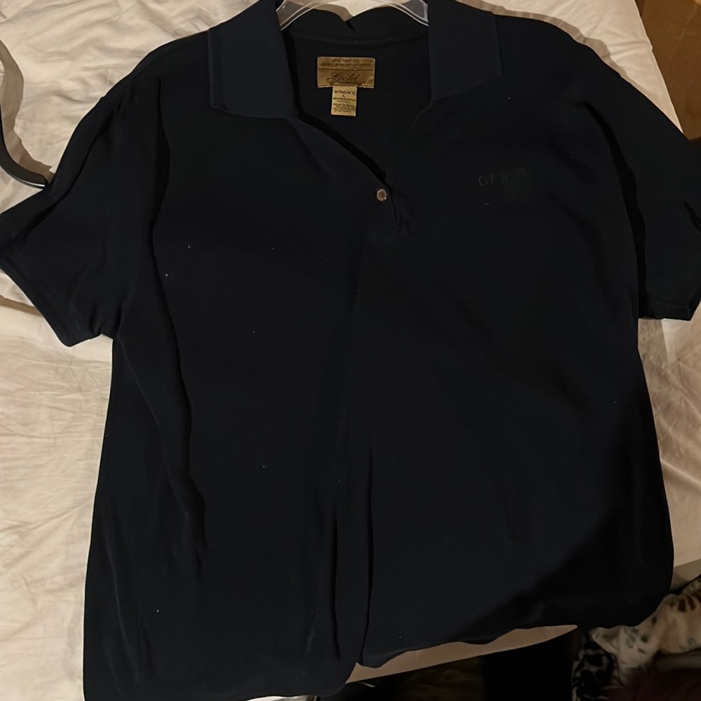 Gold tri mountain t shirt